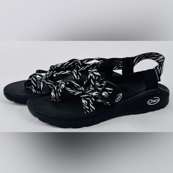 Chaco ZX/2 Classic Sandals Women’s 8 Paddle B+W Black White Toe Loop Hiking - Picture 2 of 7